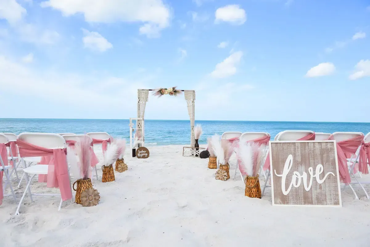 Boho Beach Wedding Decor