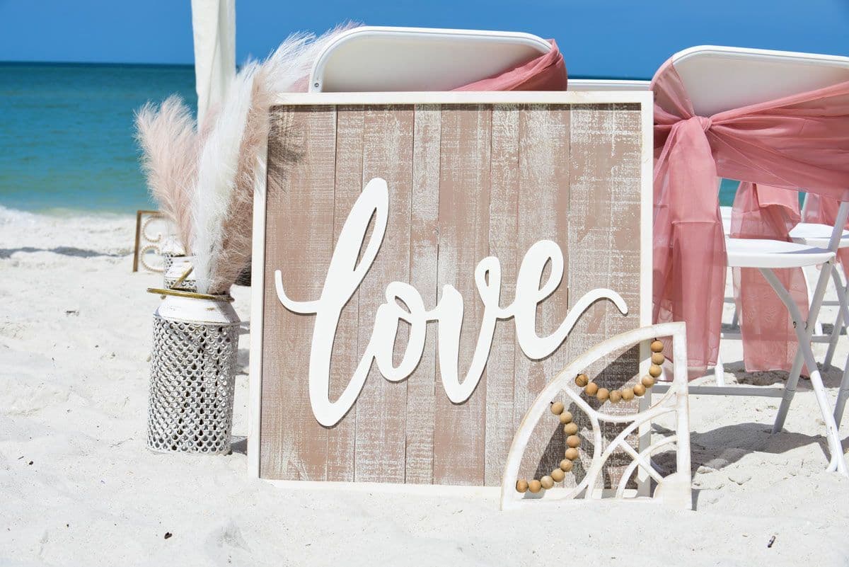 Wedding Love sign